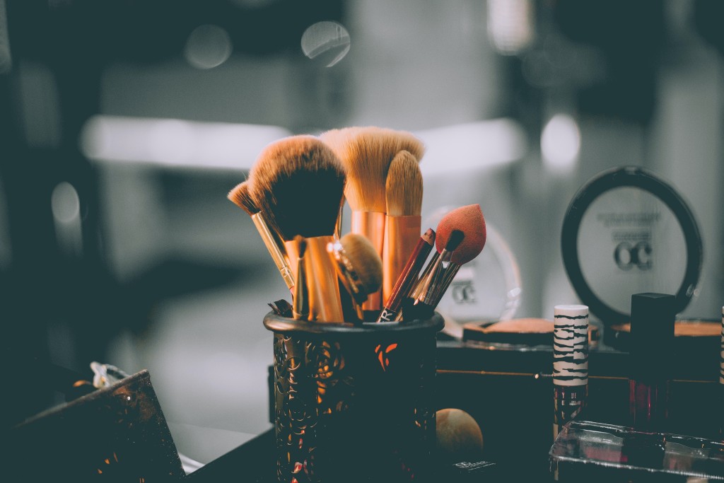 Face like a Bulldog Devouring a Wasp – Regulating the Cosmetic and Makeup Industry
